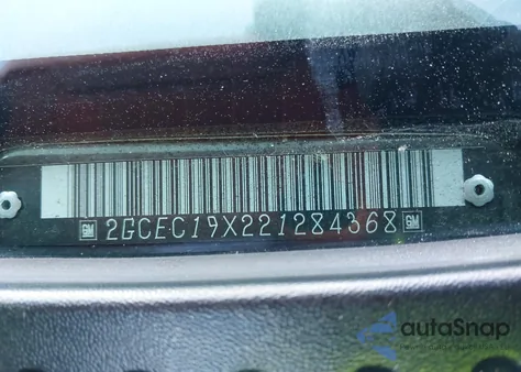 2002 Chevrolet Silverado 1500 Ls z USA, uszkodzony, nr VIN 2GCEC19X221284368